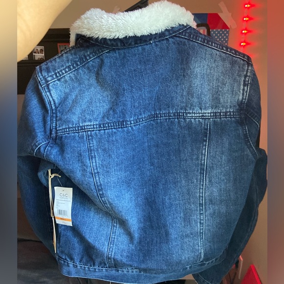 jean jacket - Picture 2 of 4